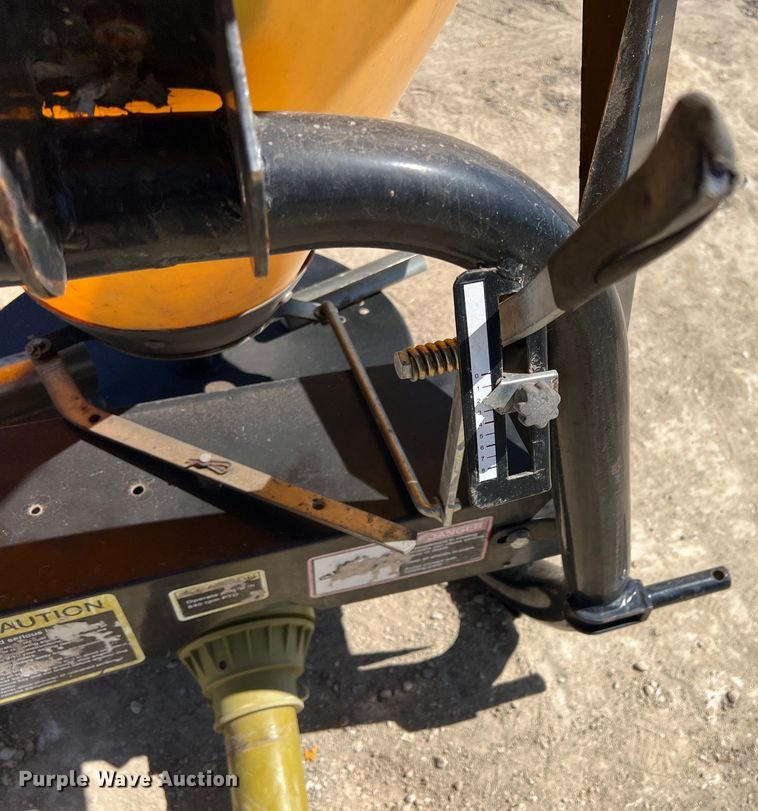 image for item DN3136 Spreader