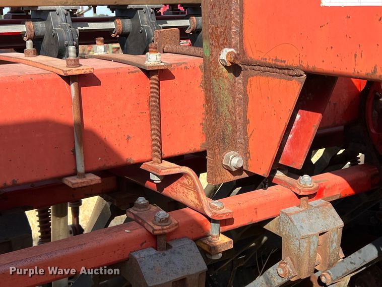 image for item DN3146 Krause 5430  no-till grain drill