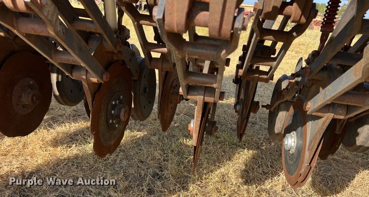 image for item DN3146 Krause 5430  no-till grain drill