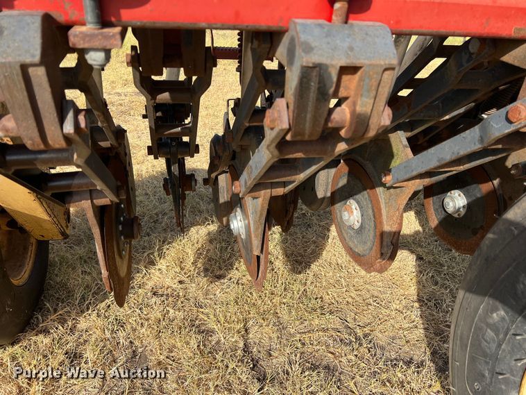 image for item DN3146 Krause 5430  no-till grain drill