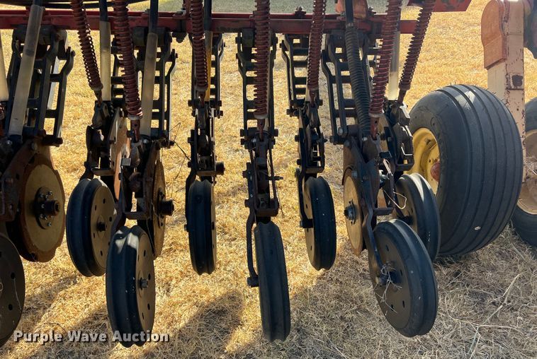 image for item DN3146 Krause 5430  no-till grain drill