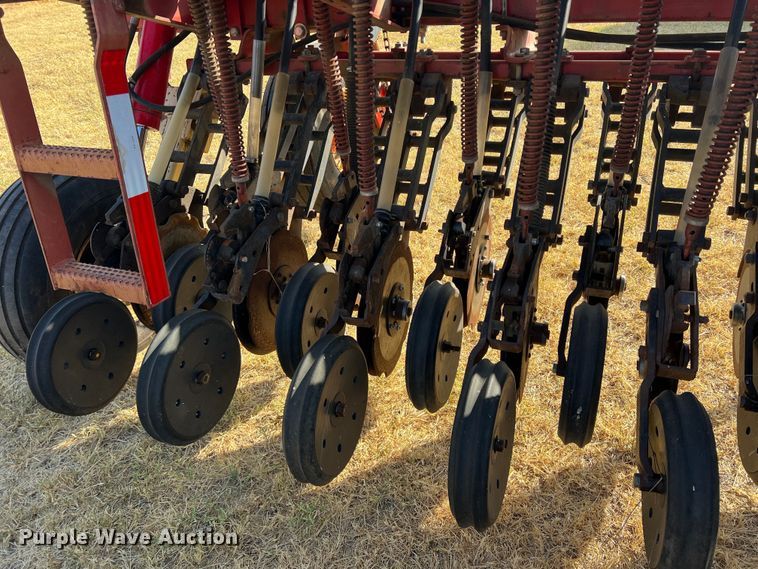 image for item DN3146 Krause 5430  no-till grain drill