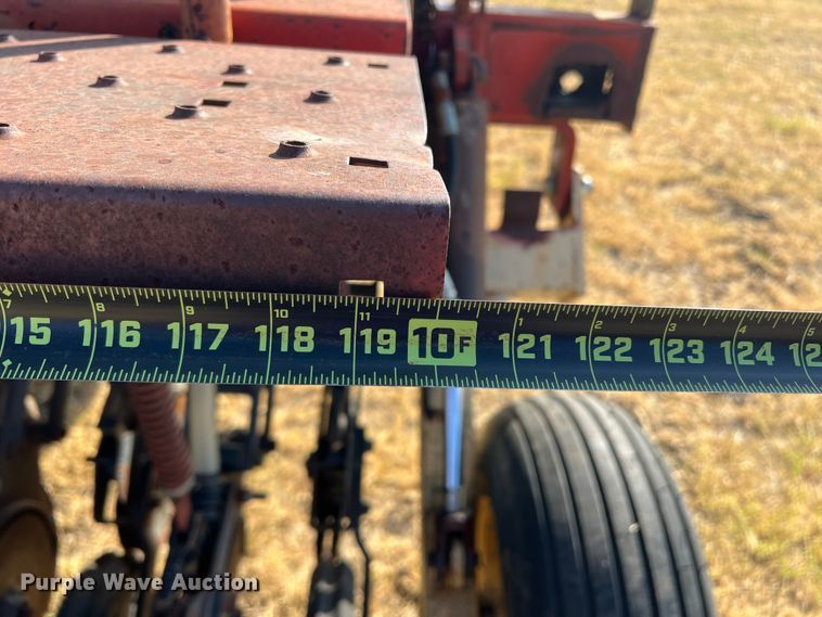 image for item DN3146 Krause 5430  no-till grain drill