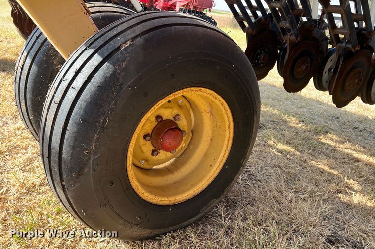 image for item DN3146 Krause 5430  no-till grain drill