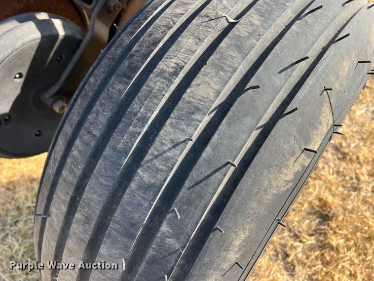 image for item DN3146 Krause 5430  no-till grain drill