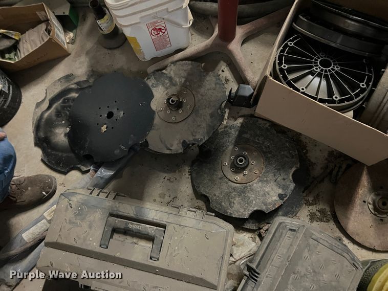 image for item DN3146 Krause 5430  no-till grain drill