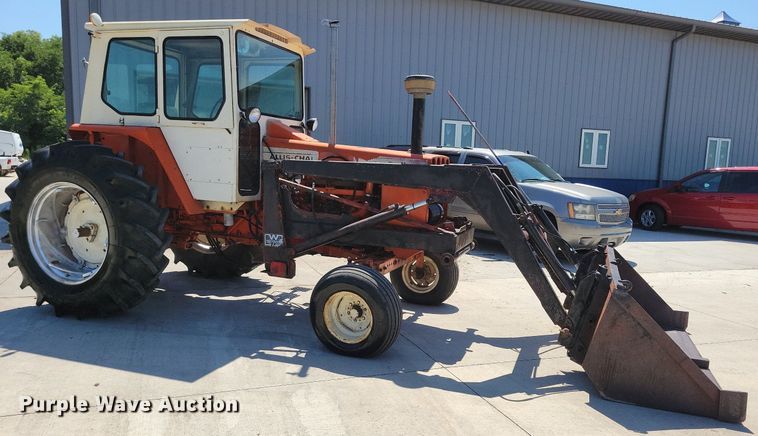 image for item DN4059 1967 Allis Chalmers 190XT  tractor