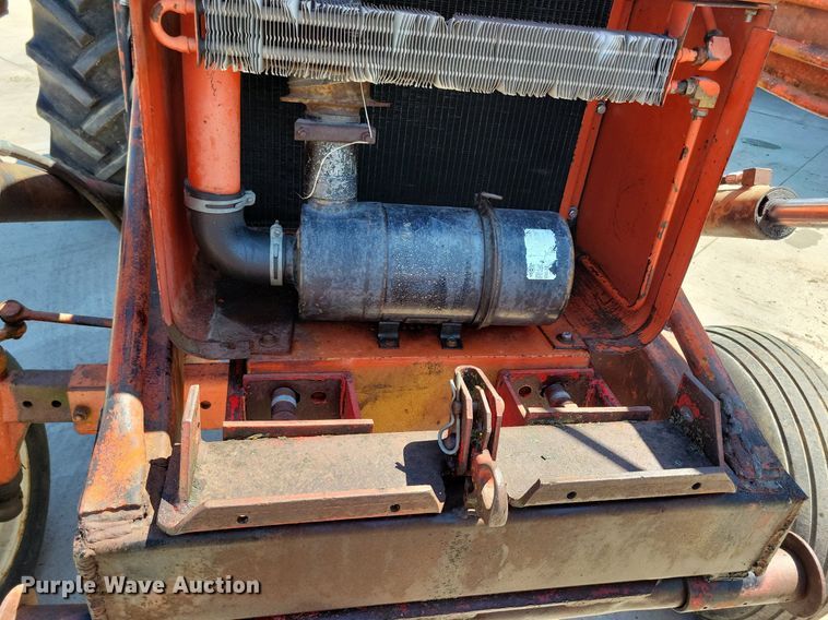 image for item DN4059 1967 Allis Chalmers 190XT  tractor