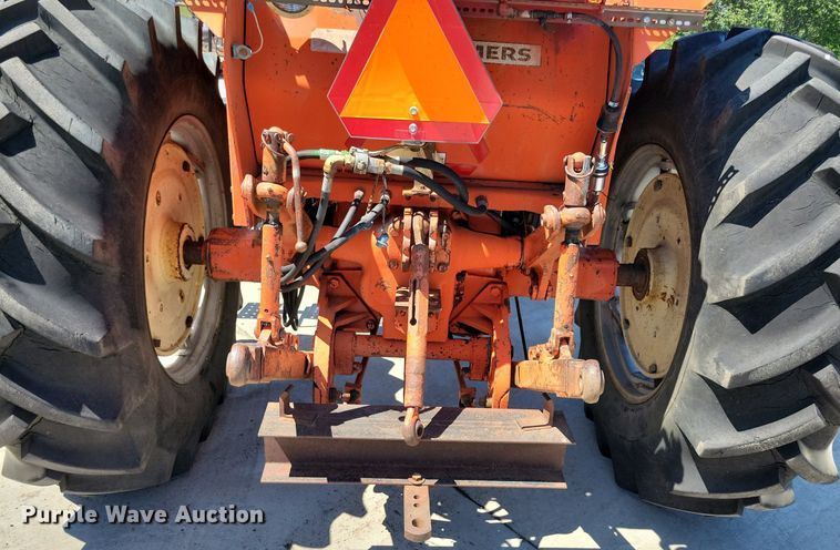 image for item DN4059 1967 Allis Chalmers 190XT  tractor
