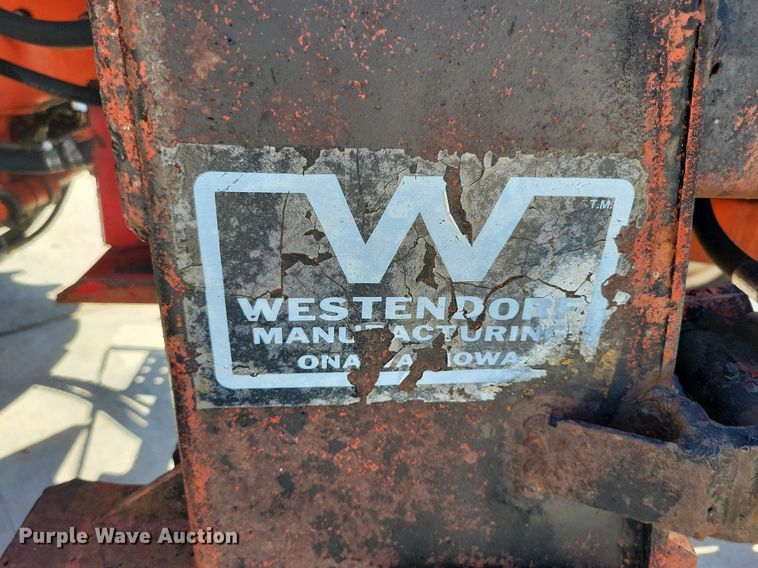 image for item DN4059 1967 Allis Chalmers 190XT  tractor