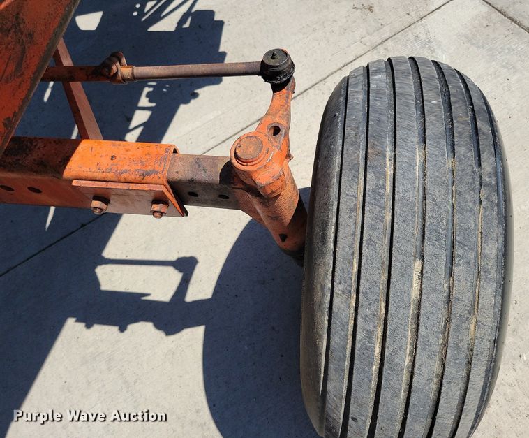 image for item DN4059 1967 Allis Chalmers 190XT  tractor