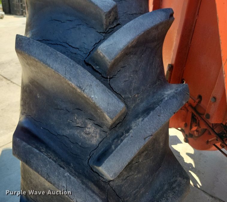 image for item DN4059 1967 Allis Chalmers 190XT  tractor