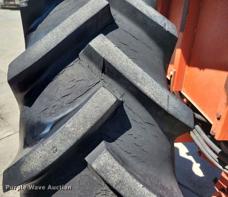 image for item DN4059 1967 Allis Chalmers 190XT  tractor