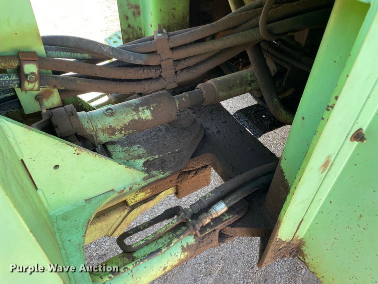 image for item DN4740 1985 Steiger Cougar KR-1280  4WD tractor