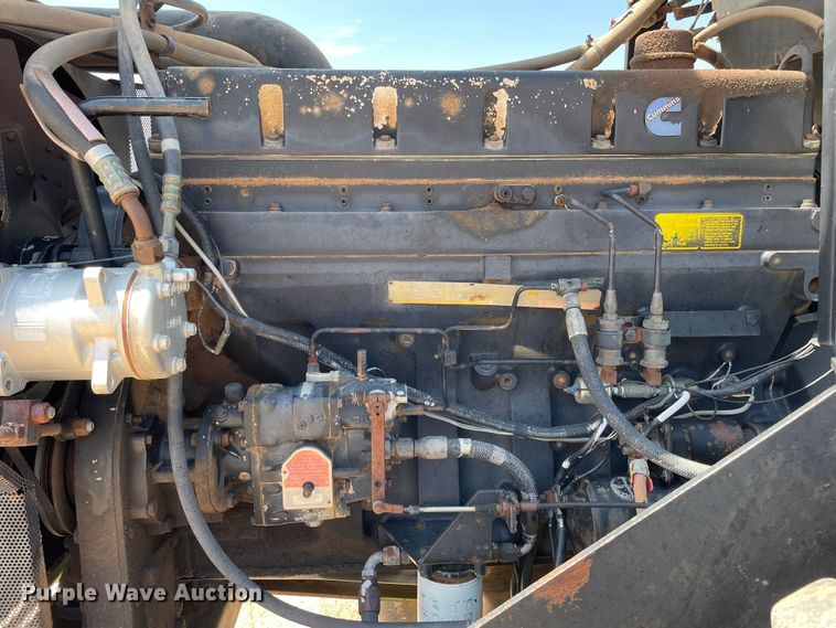 image for item DN4740 1985 Steiger Cougar KR-1280  4WD tractor