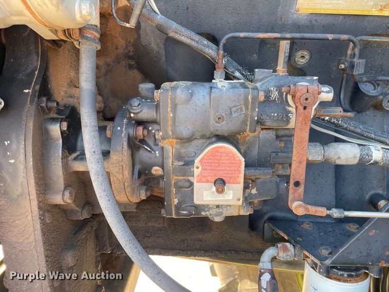 image for item DN4740 1985 Steiger Cougar KR-1280  4WD tractor