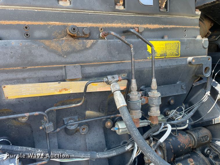 image for item DN4740 1985 Steiger Cougar KR-1280  4WD tractor