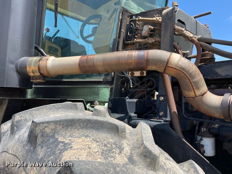 image for item DN4740 1985 Steiger Cougar KR-1280  4WD tractor