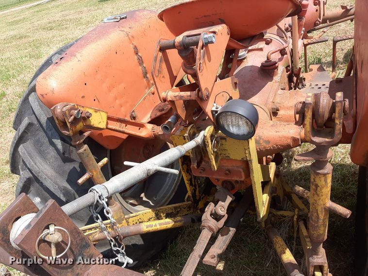 image for item DO3061 Allis Chalmers  tractor