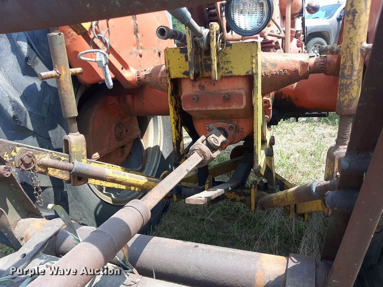 image for item DO3061 Allis Chalmers  tractor