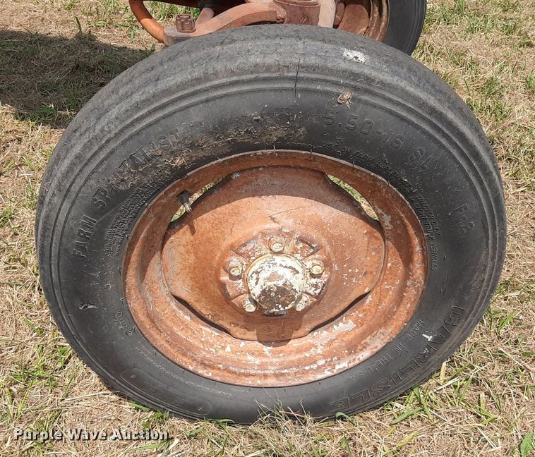 image for item DO3061 Allis Chalmers  tractor