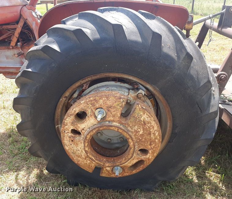 image for item DO3061 Allis Chalmers  tractor