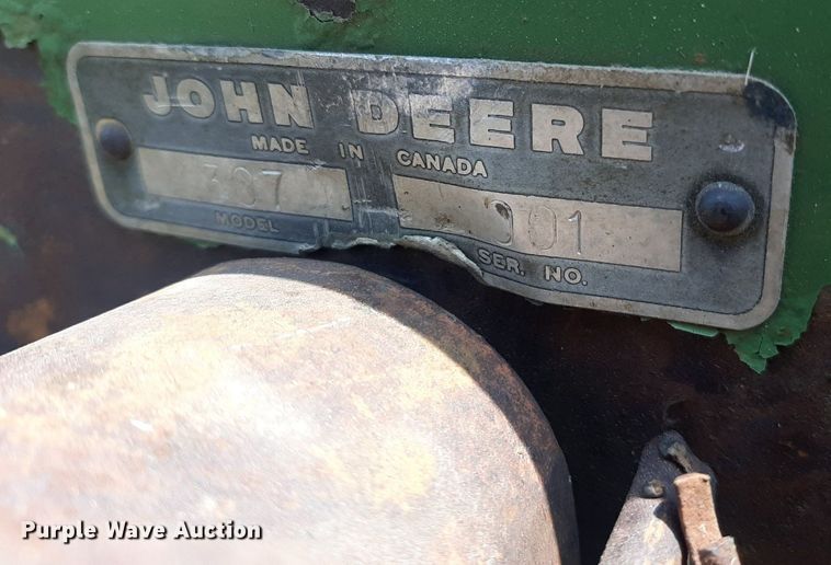 image for item DO3061 Allis Chalmers  tractor