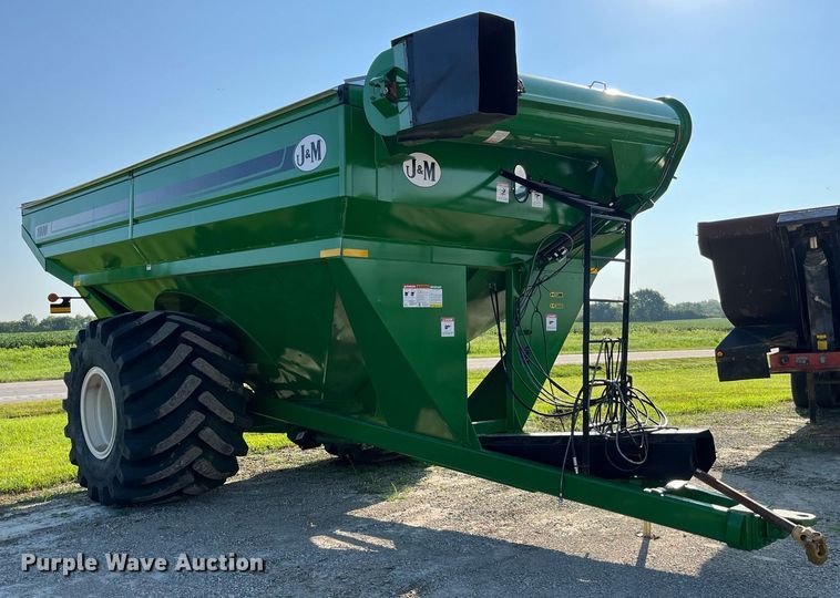 image for item DP2049 2008 J&M 1000  grain cart