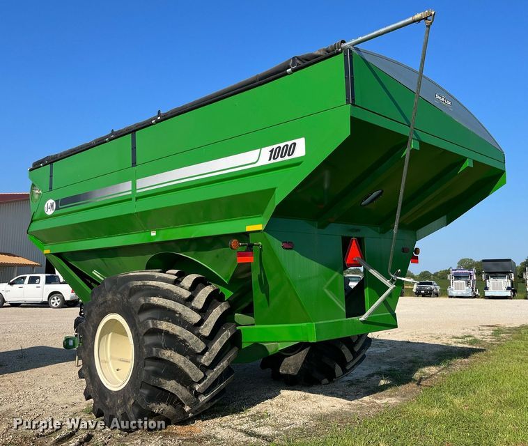 image for item DP2049 2008 J&M 1000  grain cart
