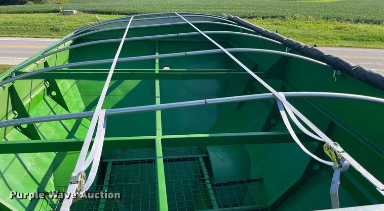 image for item DP2049 2008 J&M 1000  grain cart