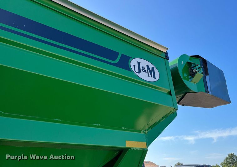 image for item DP2049 2008 J&M 1000  grain cart