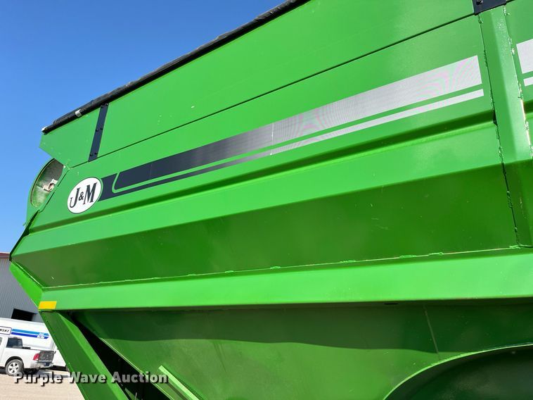 image for item DP2049 2008 J&M 1000  grain cart