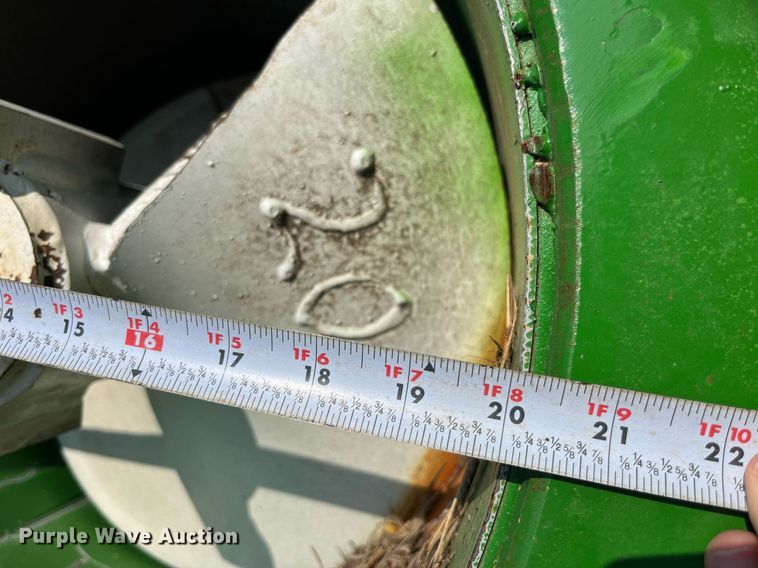 image for item DP2049 2008 J&M 1000  grain cart