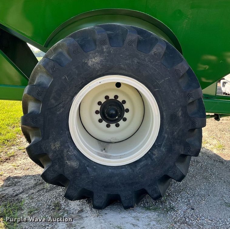 image for item DP2049 2008 J&M 1000  grain cart