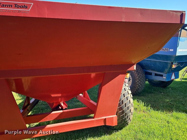 image for item DP2329 United Farm Tool GCP  grain cart