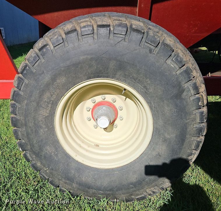 image for item DP2329 United Farm Tool GCP  grain cart