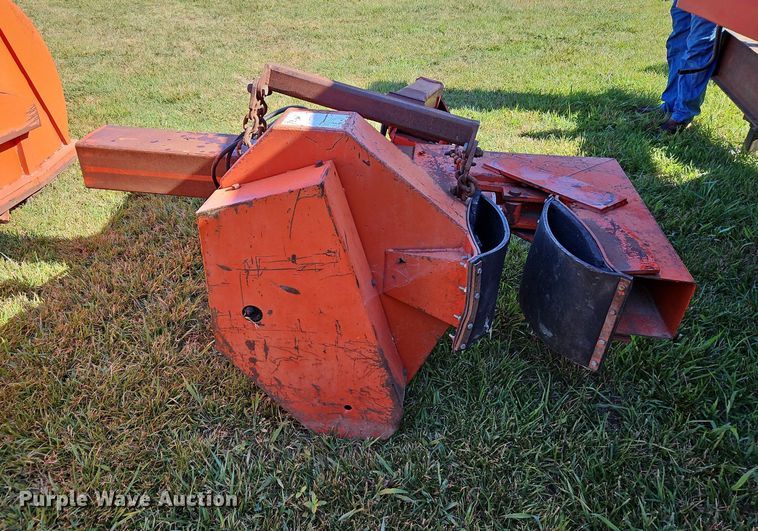 image for item DP2331 Savage 4200  tree shaker