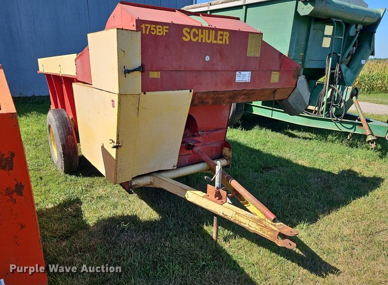 image for item DP2333 Schuler 175BF  feed wagon