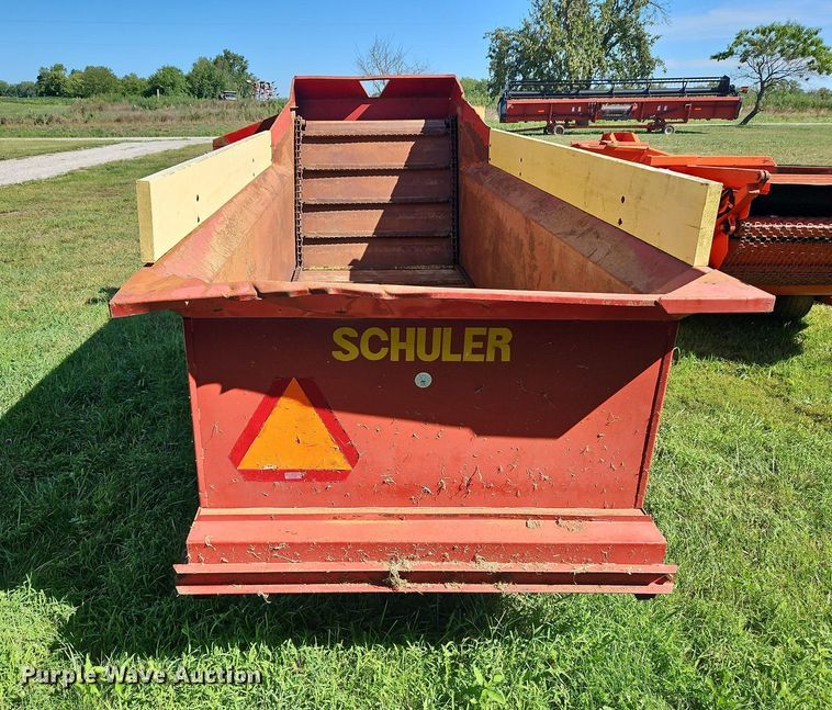 image for item DP2333 Schuler 175BF  feed wagon