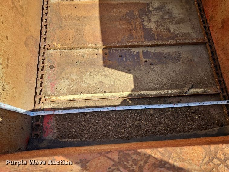 image for item DP2333 Schuler 175BF  feed wagon