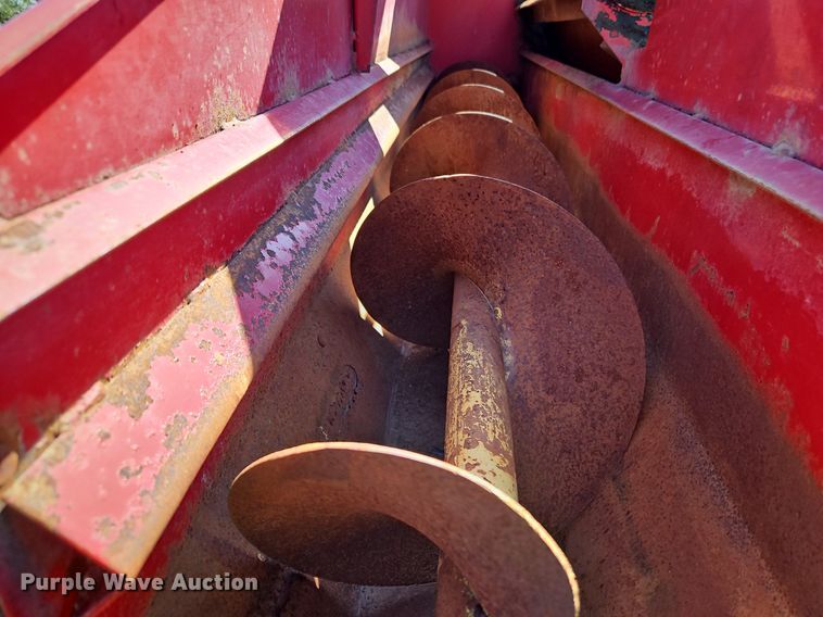 image for item DP2333 Schuler 175BF  feed wagon