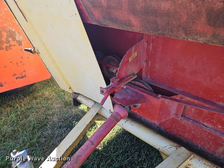 image for item DP2333 Schuler 175BF  feed wagon