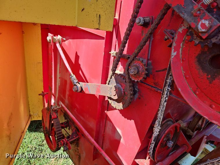 image for item DP2333 Schuler 175BF  feed wagon