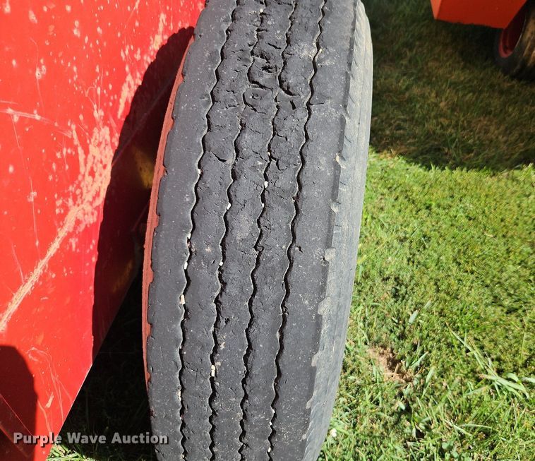 image for item DP2333 Schuler 175BF  feed wagon