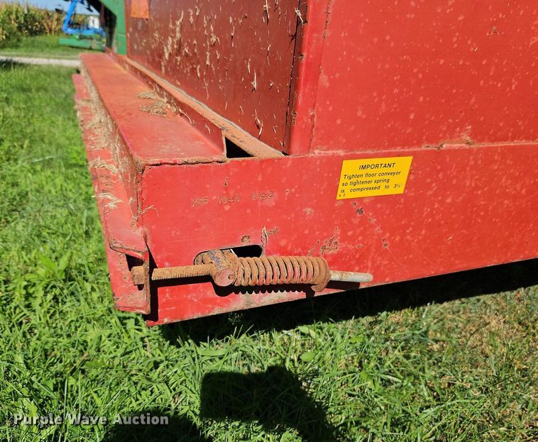 image for item DP2333 Schuler 175BF  feed wagon