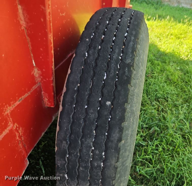 image for item DP2333 Schuler 175BF  feed wagon