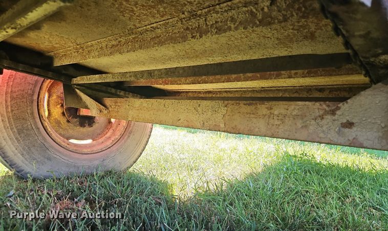 image for item DP2333 Schuler 175BF  feed wagon