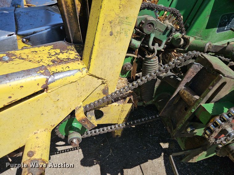 image for item DP2368 1992 John Deere 5400  forage harvester