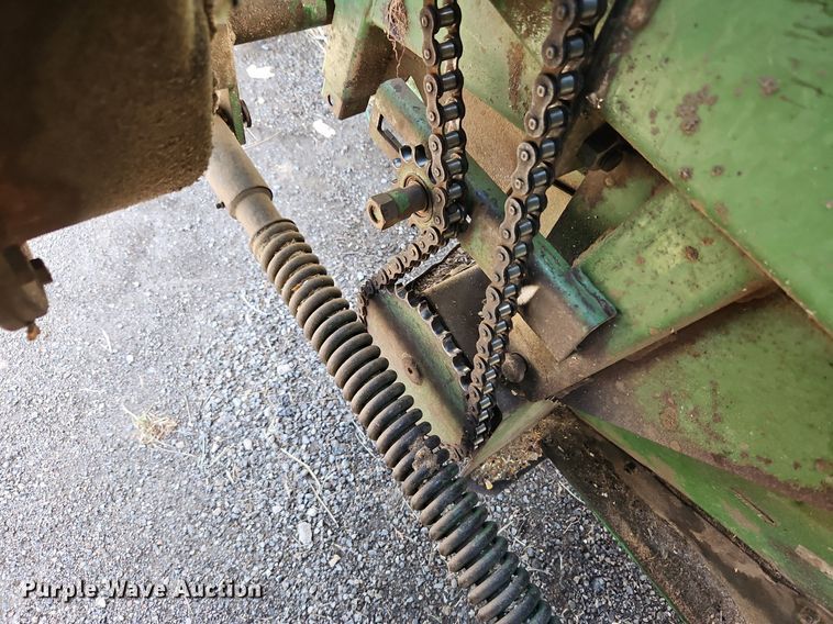 image for item DP2368 1992 John Deere 5400  forage harvester