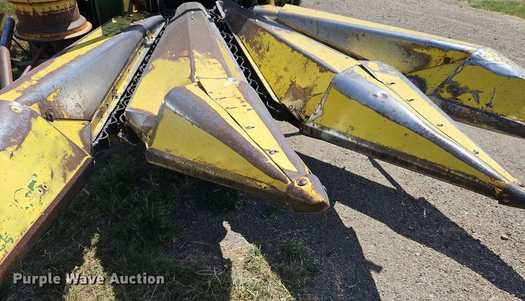 image for item DP2368 1992 John Deere 5400  forage harvester